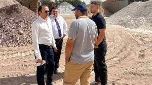 استاد اسدی در کارخانه آجرنسوز کهن سرام