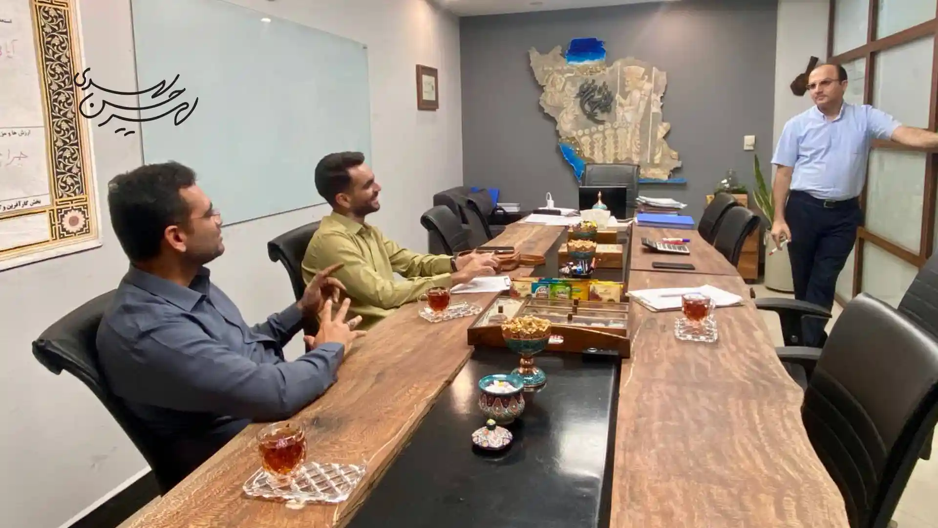 امیرحسین اسدی و مدیران کالا نو